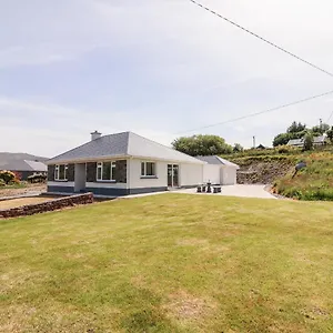  Holiday home Coolnaharragill Lower Ireland